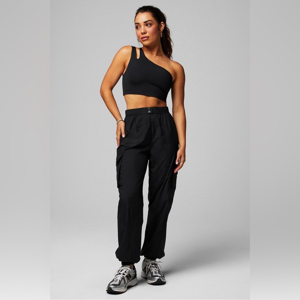 Fabletics lightweight cargo jogger